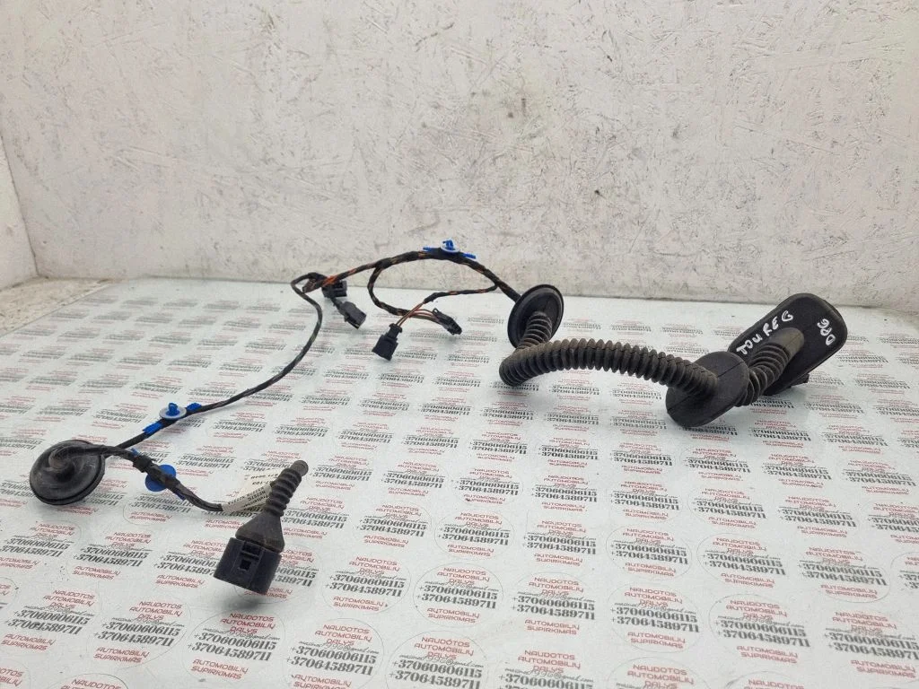 Rear door wiring loom – Volkswagen Touareg I (2002-2010)