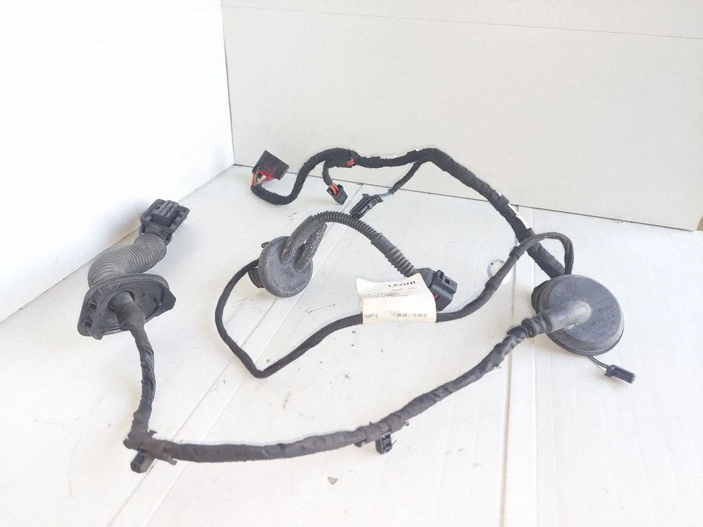 Tagaukse juhtmestik – Audi A4 Allroad B8 (2008-2016)