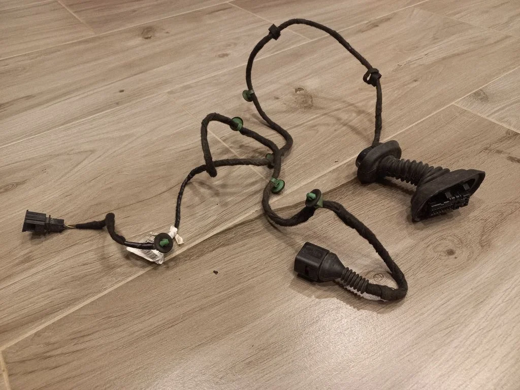 Tagaukse juhtmestik – Audi A4 S4 B7 8E 8H (2005-2008)