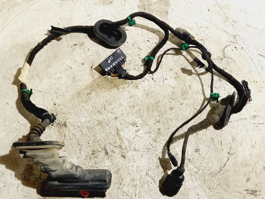 Tagaukse juhtmestik – Volkswagen Touran I (2003-2010)