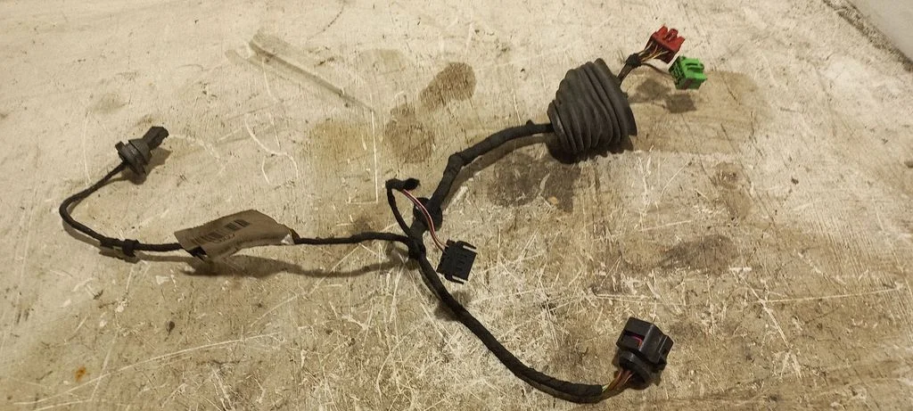 Tagaukse juhtmestik – Audi A3 S3 8L (1996-2003)