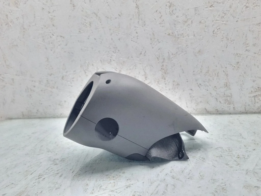 Steering wheel column trim 8E0953497