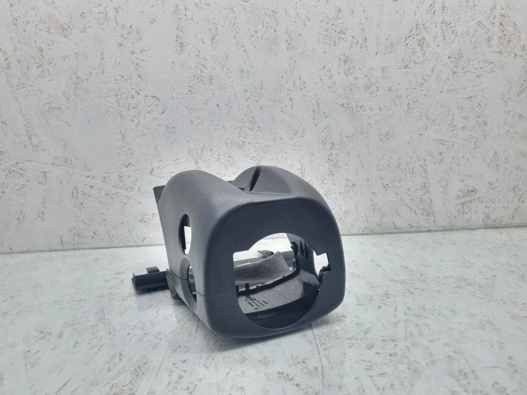 Steering wheel column trim – Volkswagen Touran I (2003-2010)