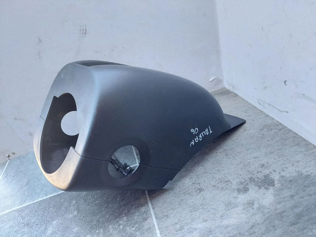 Steering wheel column trim – Volkswagen Touran I (2003-2010)