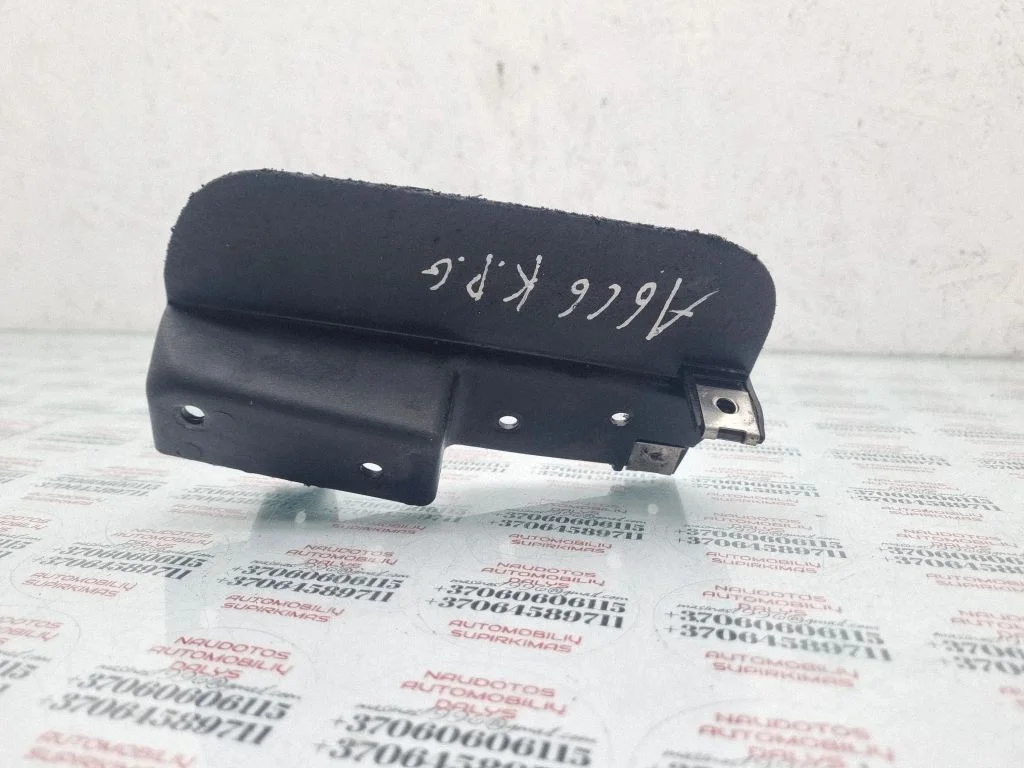 Tagumine porikaitse 4F0853933A