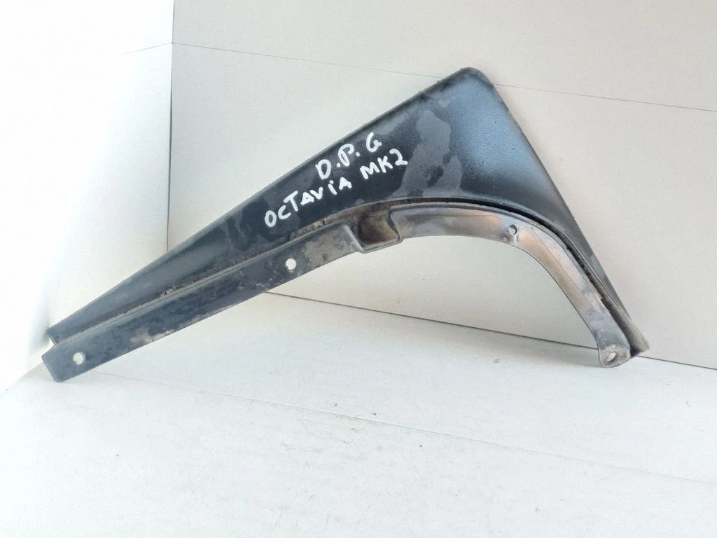 Rear mudguard 1Z0821822B