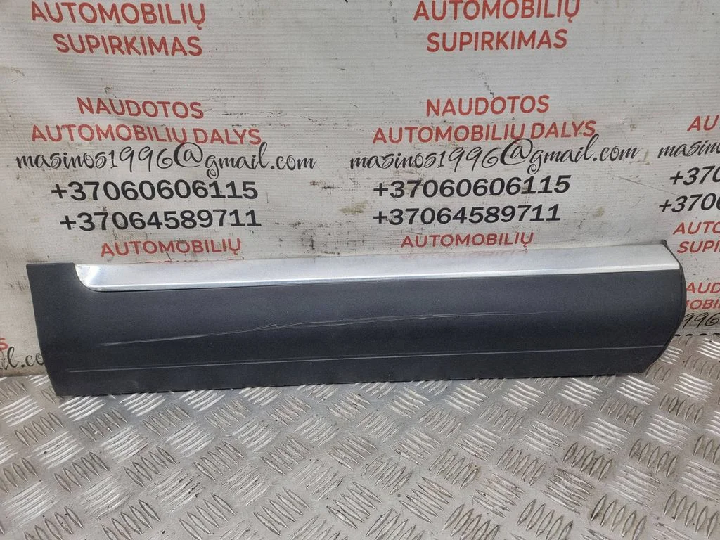 Tagaukse liist (mold) – Volkswagen Touareg I (2002-2010)