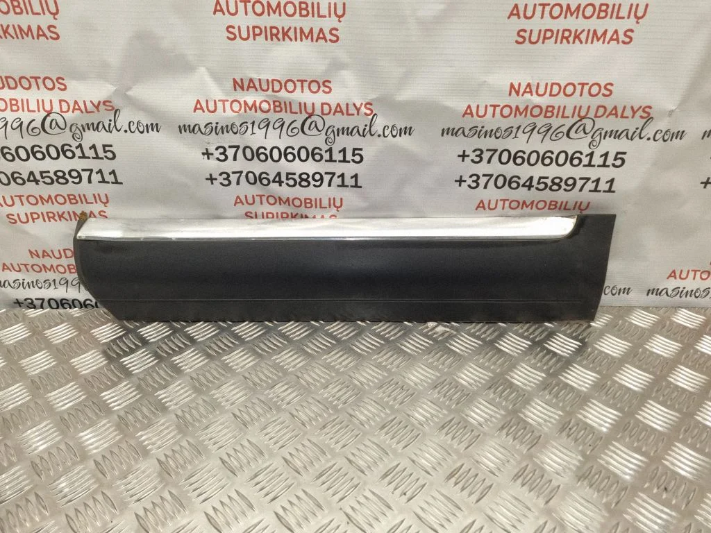 Tagaukse liist (mold) – Volkswagen Touareg I (2002-2010)
