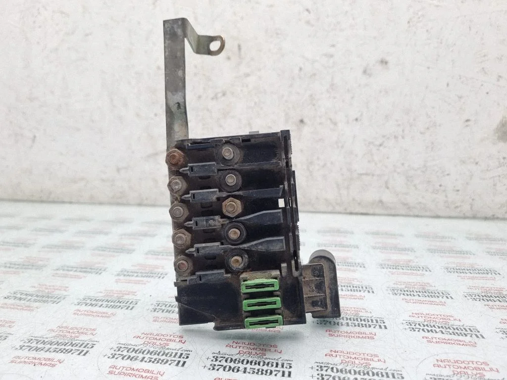 Plussjuhtmete ühendussõlm – Audi A3 S3 8L (1996-2003)