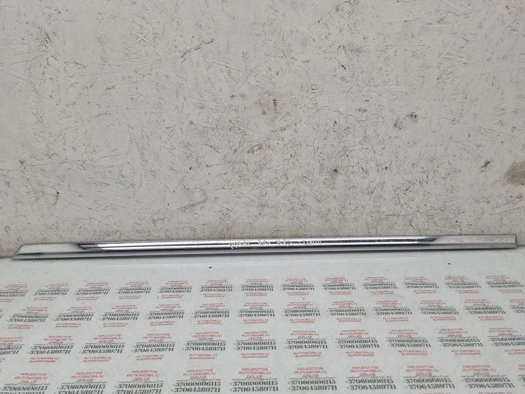 Listwa drzwi tylnych 3C0853753C