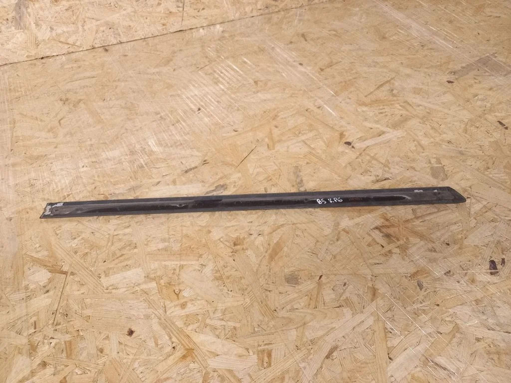 Rear door trim (molding) – Volkswagen Passat B5 (1997-2000)