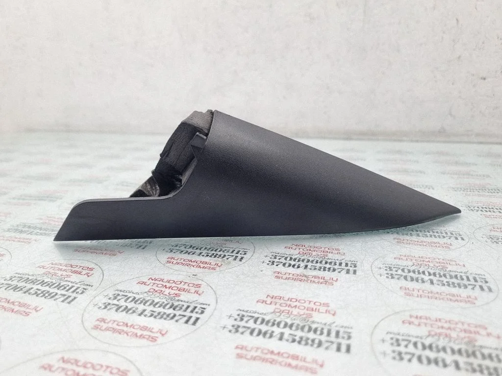 Spoguļa plastmasas apdare 8Z0867367