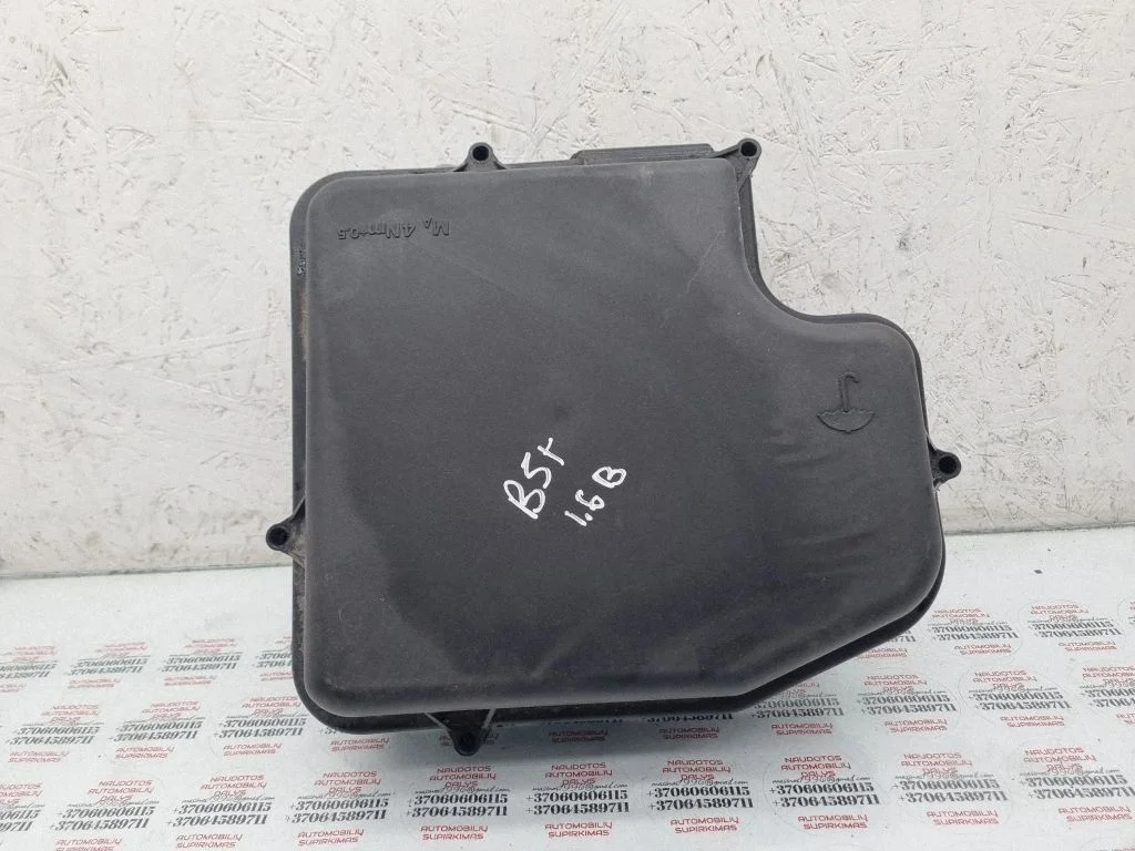 Fuse box set – Volkswagen Passat B5.5 (2001-2005)