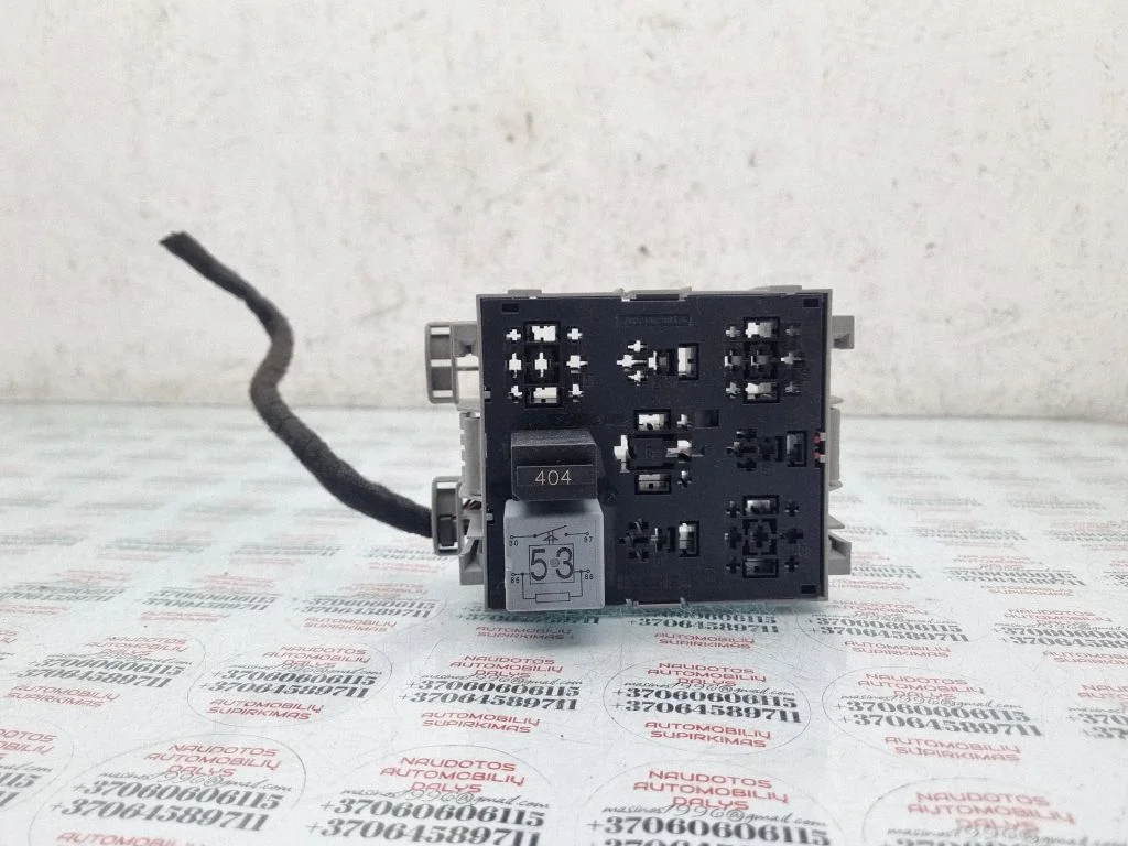 Fuse module – Volkswagen Touareg I (2002-2010)