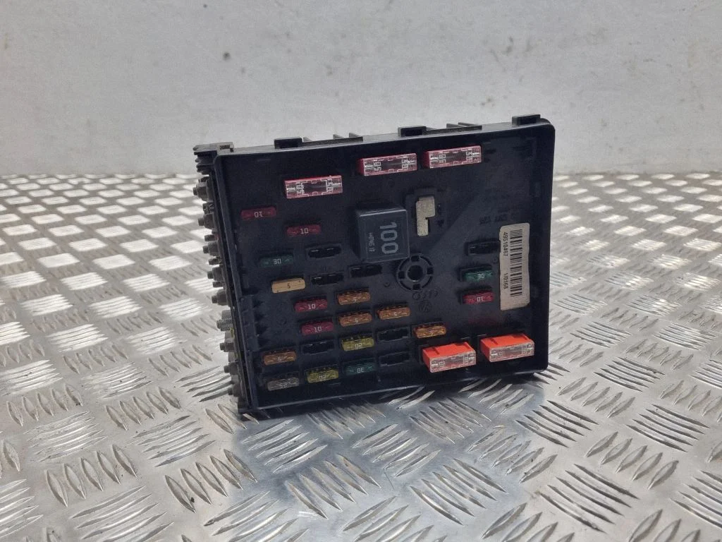 Fuse module 3C0937125