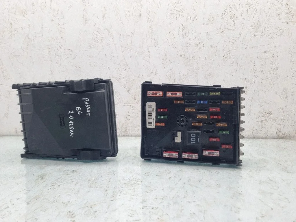 Fuse module 3C0937125