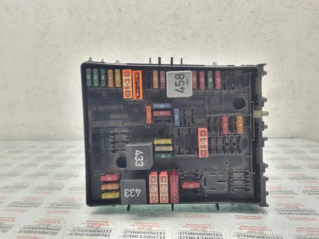 Fuse module – Volkswagen Touran I (2003-2010)