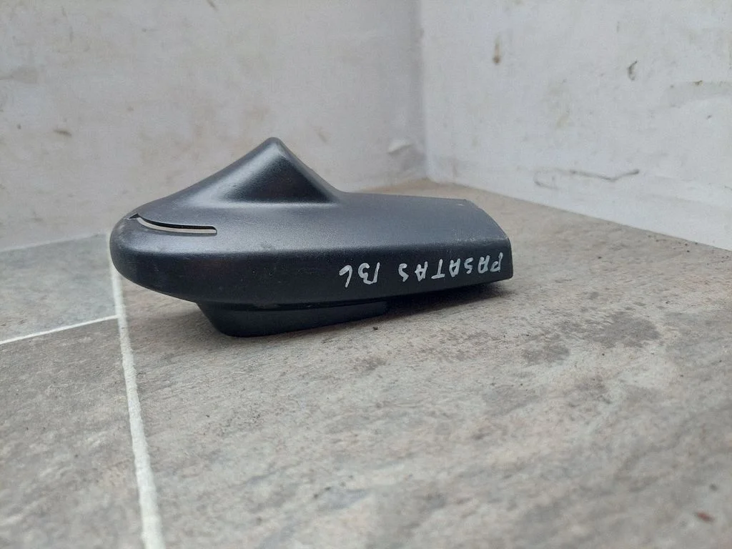 Muu salongiosa 3C0858548