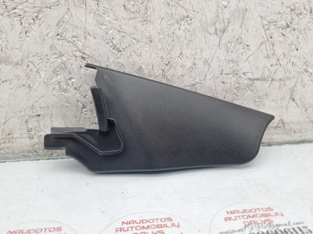 Cita salona detaļa 3R0857505B