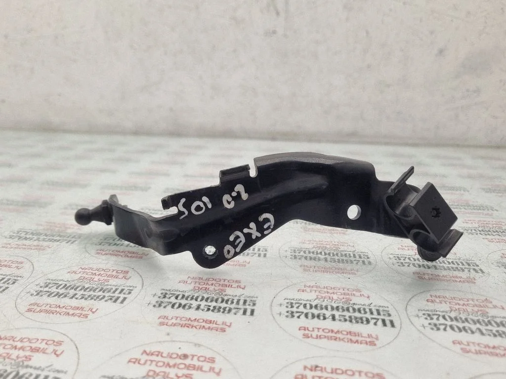 Cita motora nodalījuma detaļa 3R0103357
