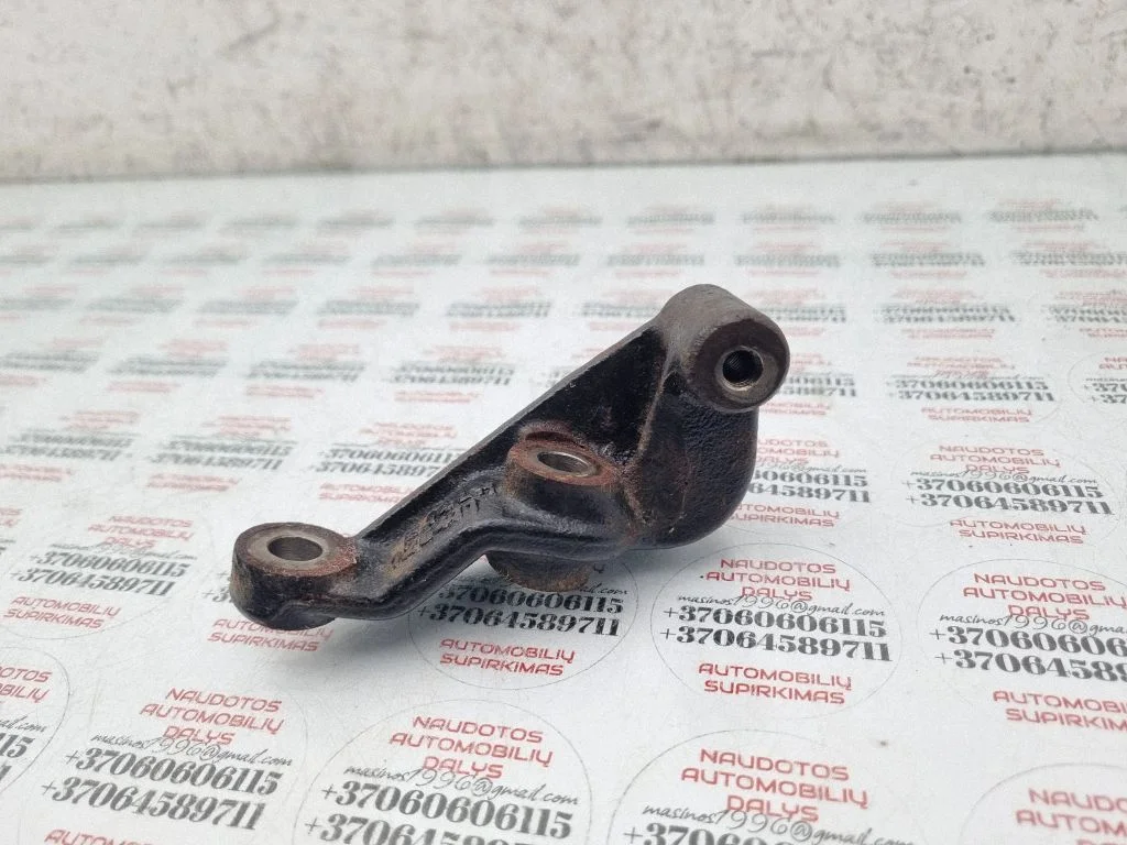Cita motora nodalījuma detaļa 06D533B