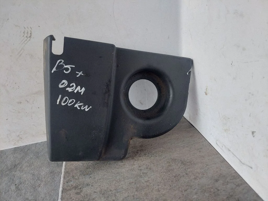 Muu mootoriruumi osa 3B0422569A