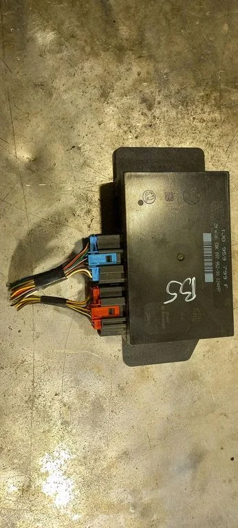 Comfort/convenience module 3B0959799F