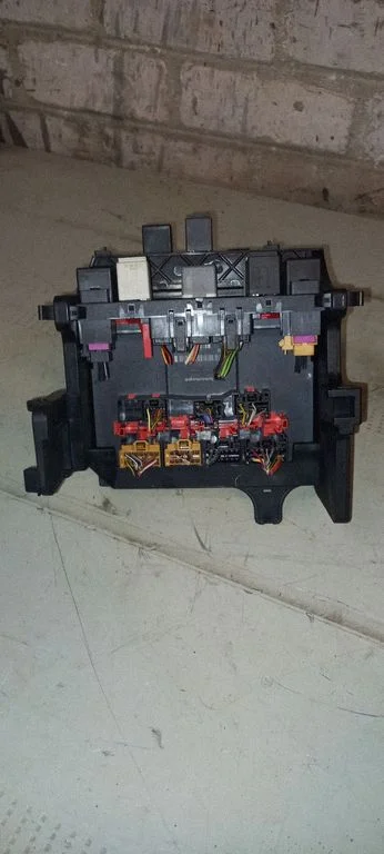 Comfort/convenience module 3C0937049E