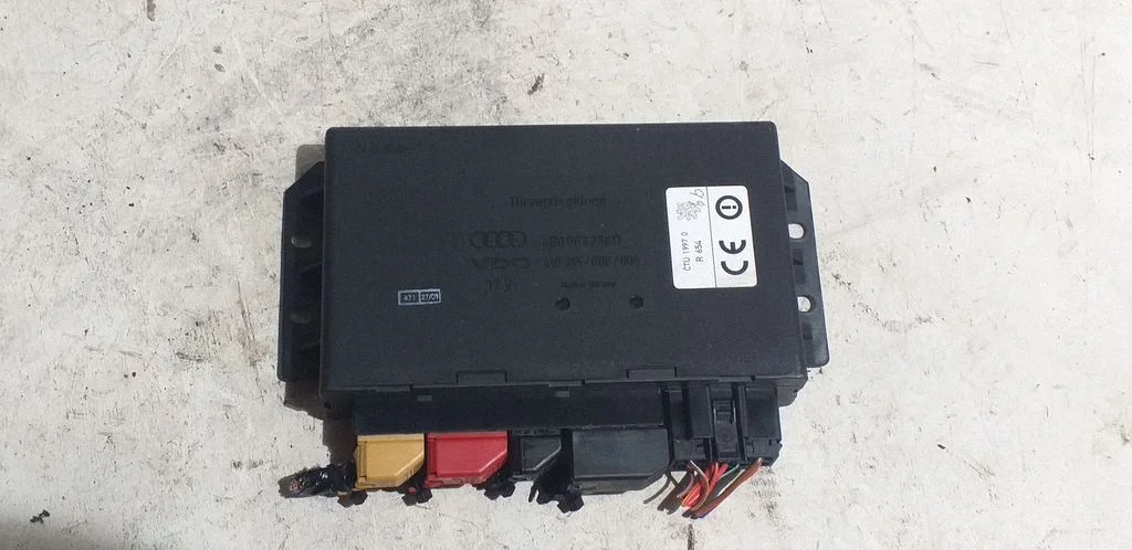 Comfort/convenience module 4B0962258D