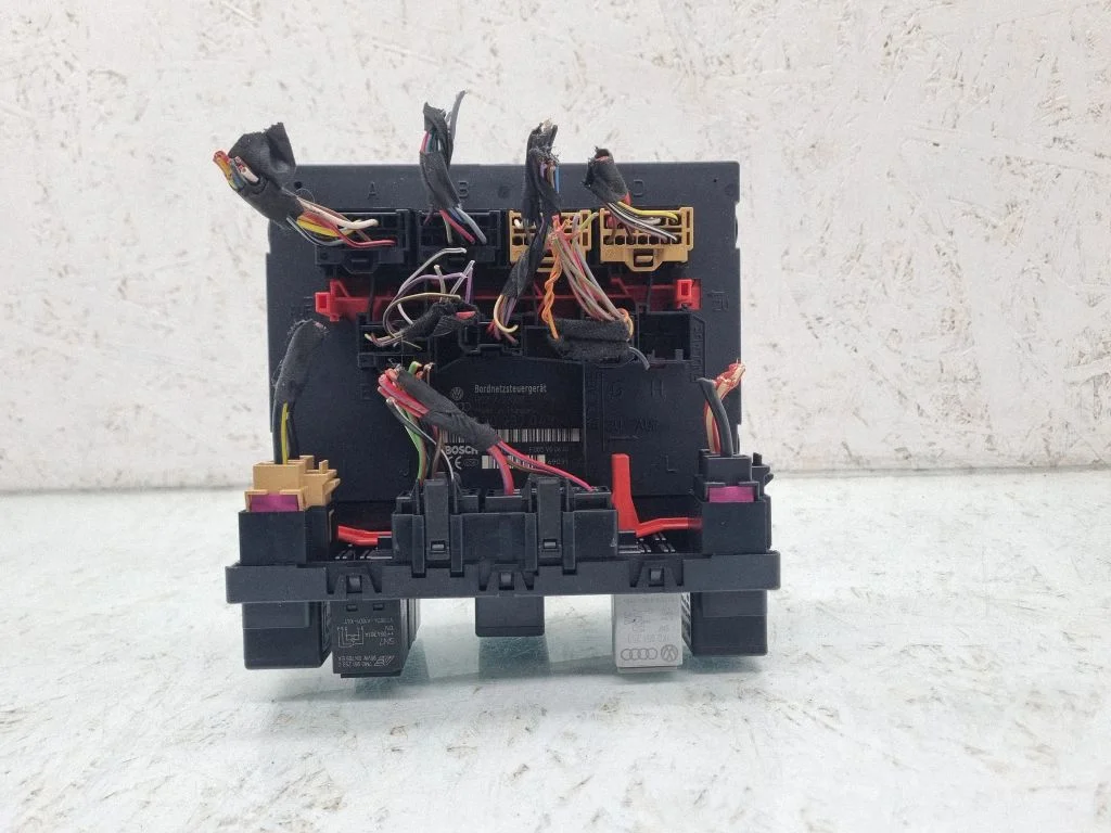Comfort/convenience module 3C0937049AD