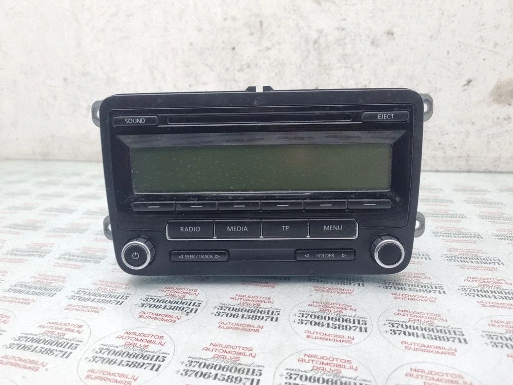 Radio/CD/DVD atskaņotājs/navigācija 1K0035186AA