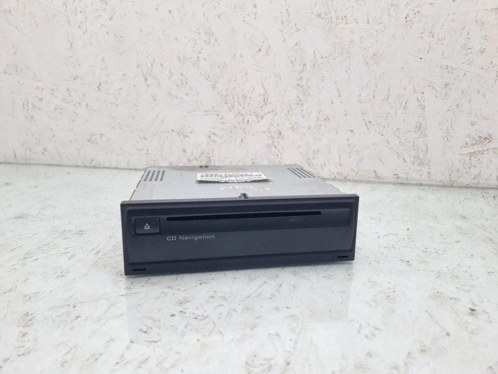 Radio, odtwarzacz CD/DVD, nawigacja – Audi A3 S3 8P (2003-2012)