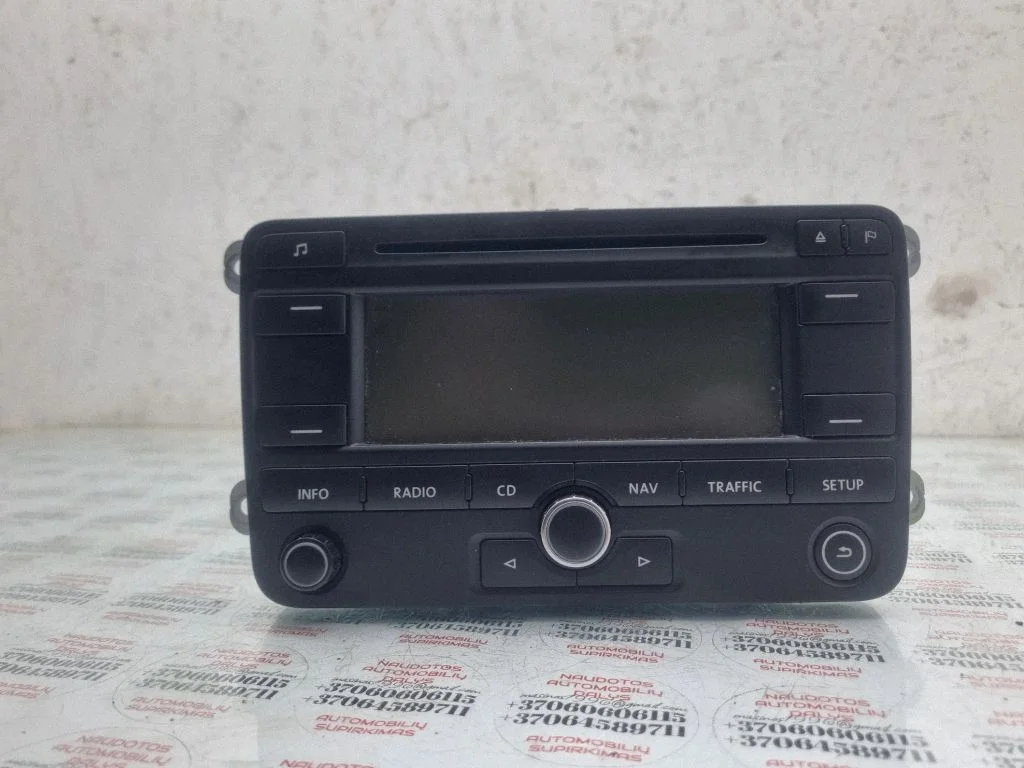 Radio/CD/DVD atskaņotājs/navigācija 1K0035191E