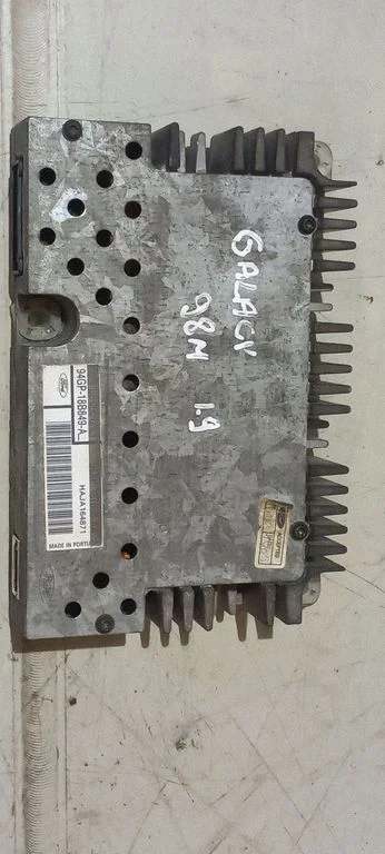 Helivõimendi 94AP18T806AA