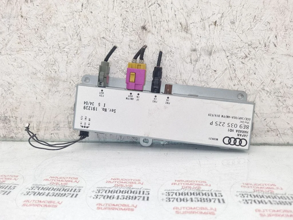 Antenas pastiprinātājs – Audi A4 S4 B7 8E 8H (2005-2008)