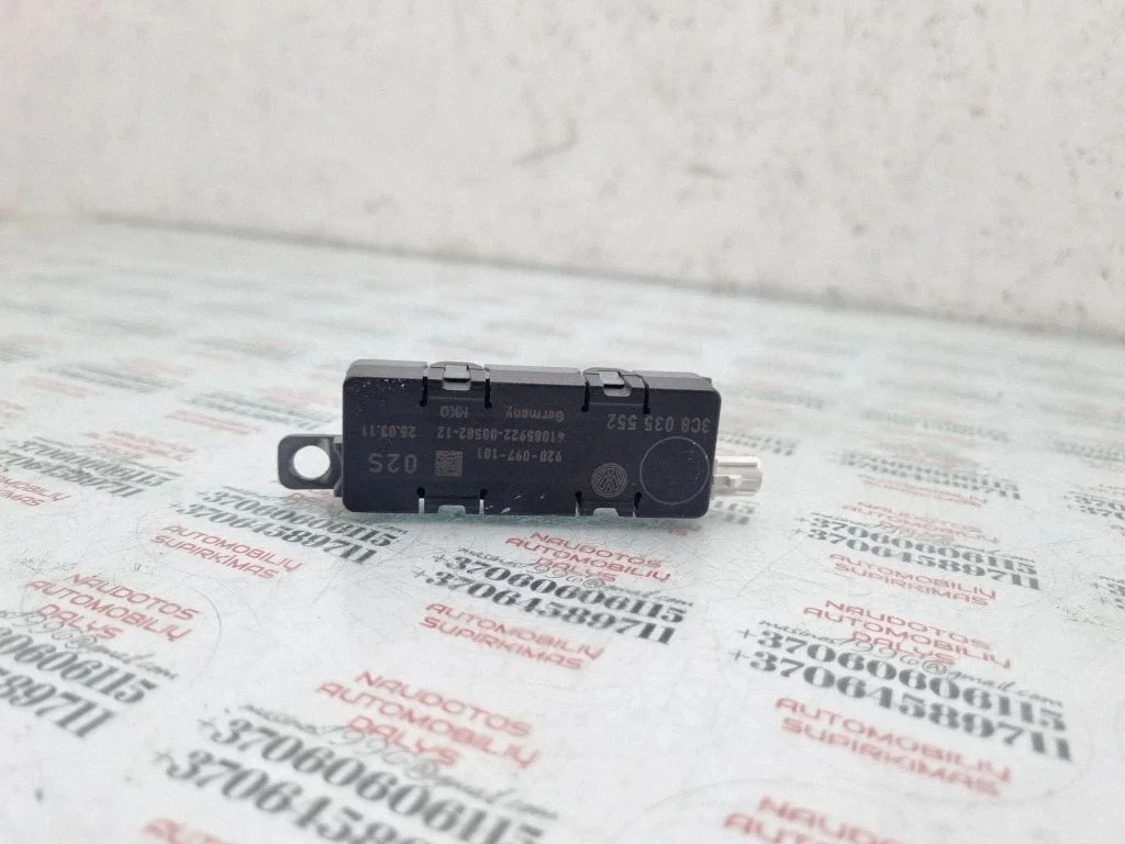Aerial antenna amplifier 3C8035552