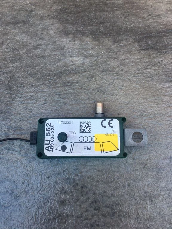 Aerial antenna amplifier 4B9035225