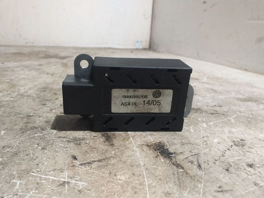 Aerial antenna amplifier 5M0035570B