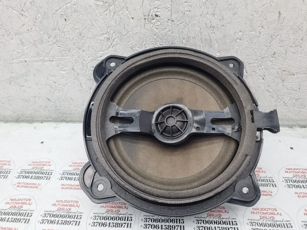 Front door speaker – Audi A3 S3 8P (2003-2012)