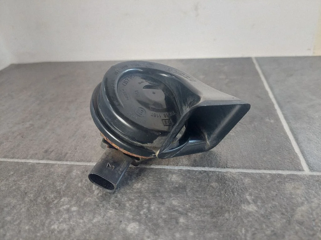 Horn signal – Volkswagen Golf Plus (2005-2013)