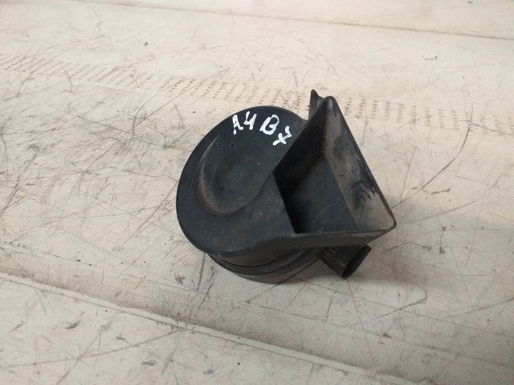 Signaalpasun – Audi A4 S4 B7 8E 8H (2005-2008)