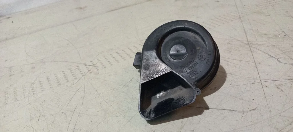Horn signal – Audi A6 Allroad C6 (2006-2011)