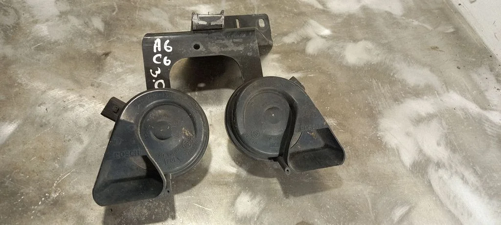 Horn signal – Audi A6 Allroad C6 (2006-2011)