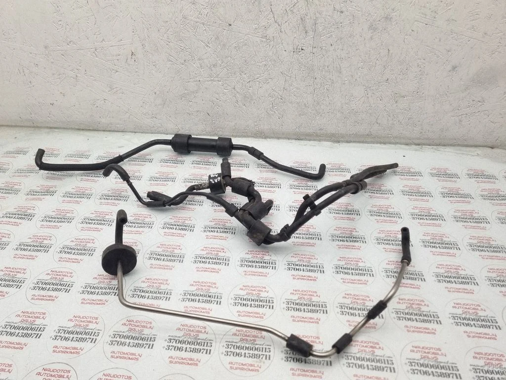 Vacuum line/pipe/hose 03G129808C
