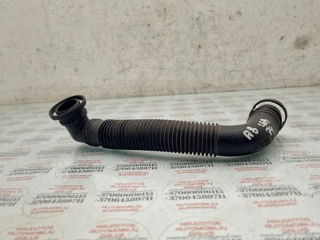 Breather/breather pipe/hose – Audi A3 S3 8L (1996-2003)