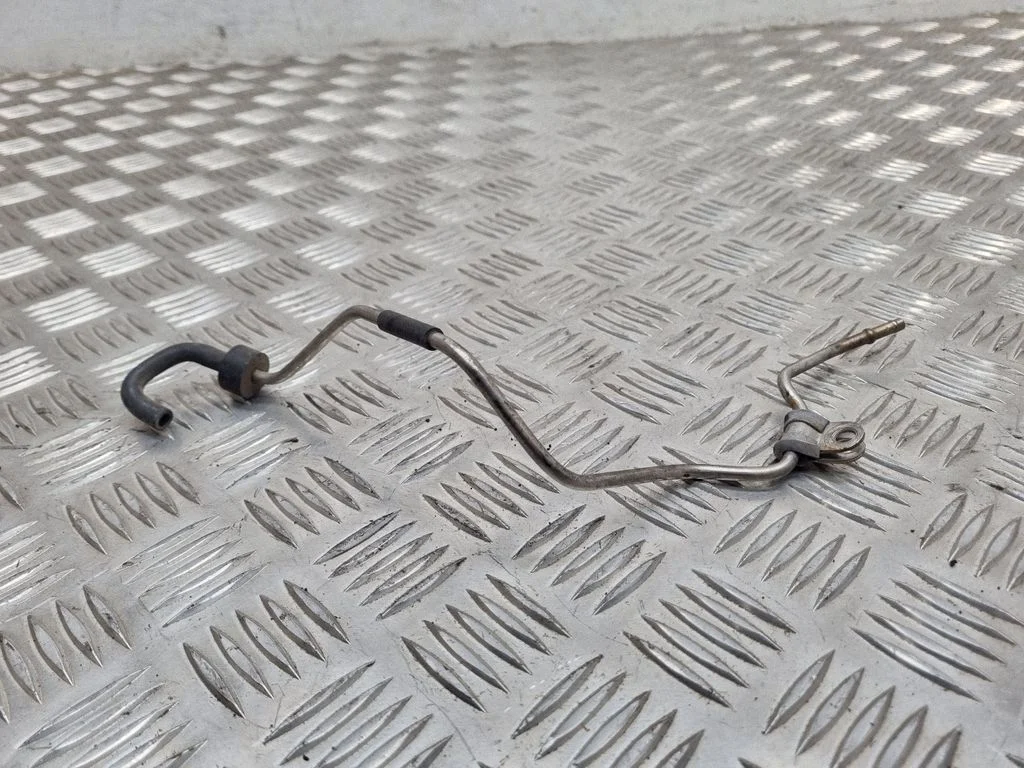 Vacuum line/pipe/hose