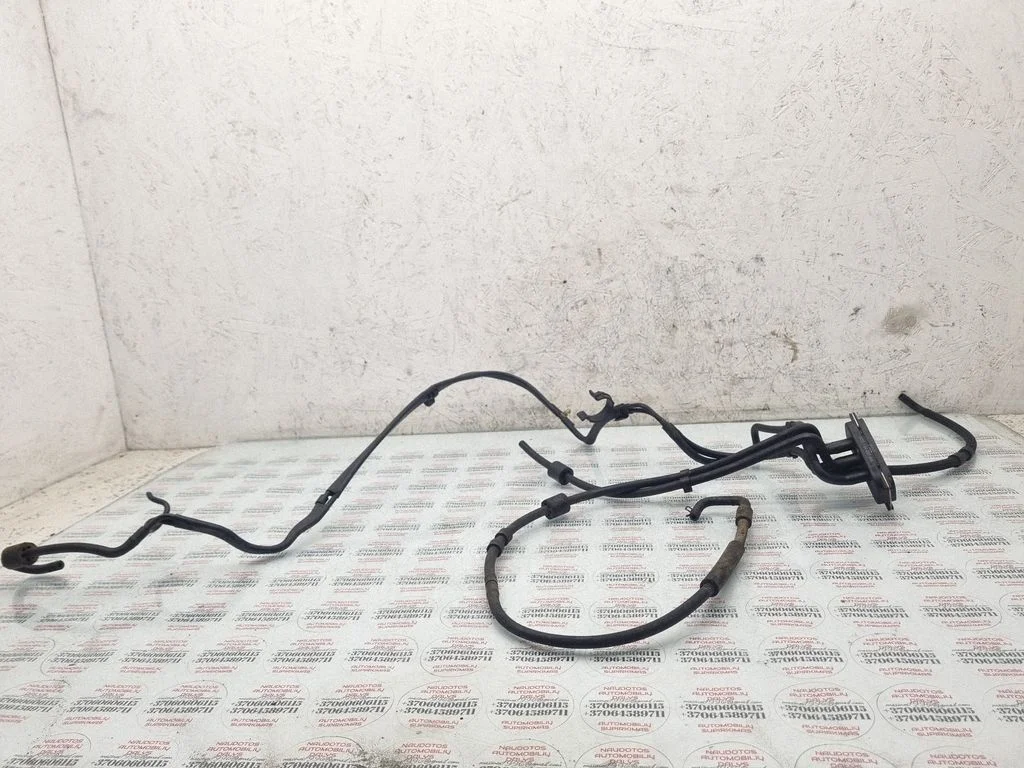 Vacuum line/pipe/hose 03G131051AA