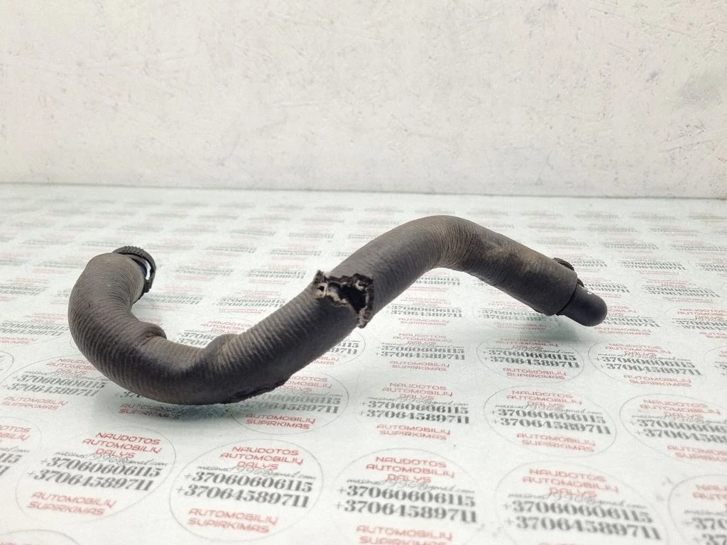 Vacuum line/pipe/hose 07K103211B
