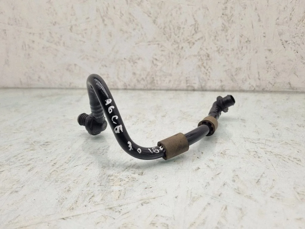 Vacuum line/pipe/hose 4F1611931K
