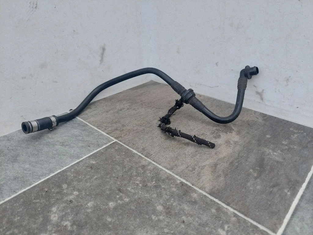 Vacuum line/pipe/hose – Audi A3 S3 8L (1996-2003)